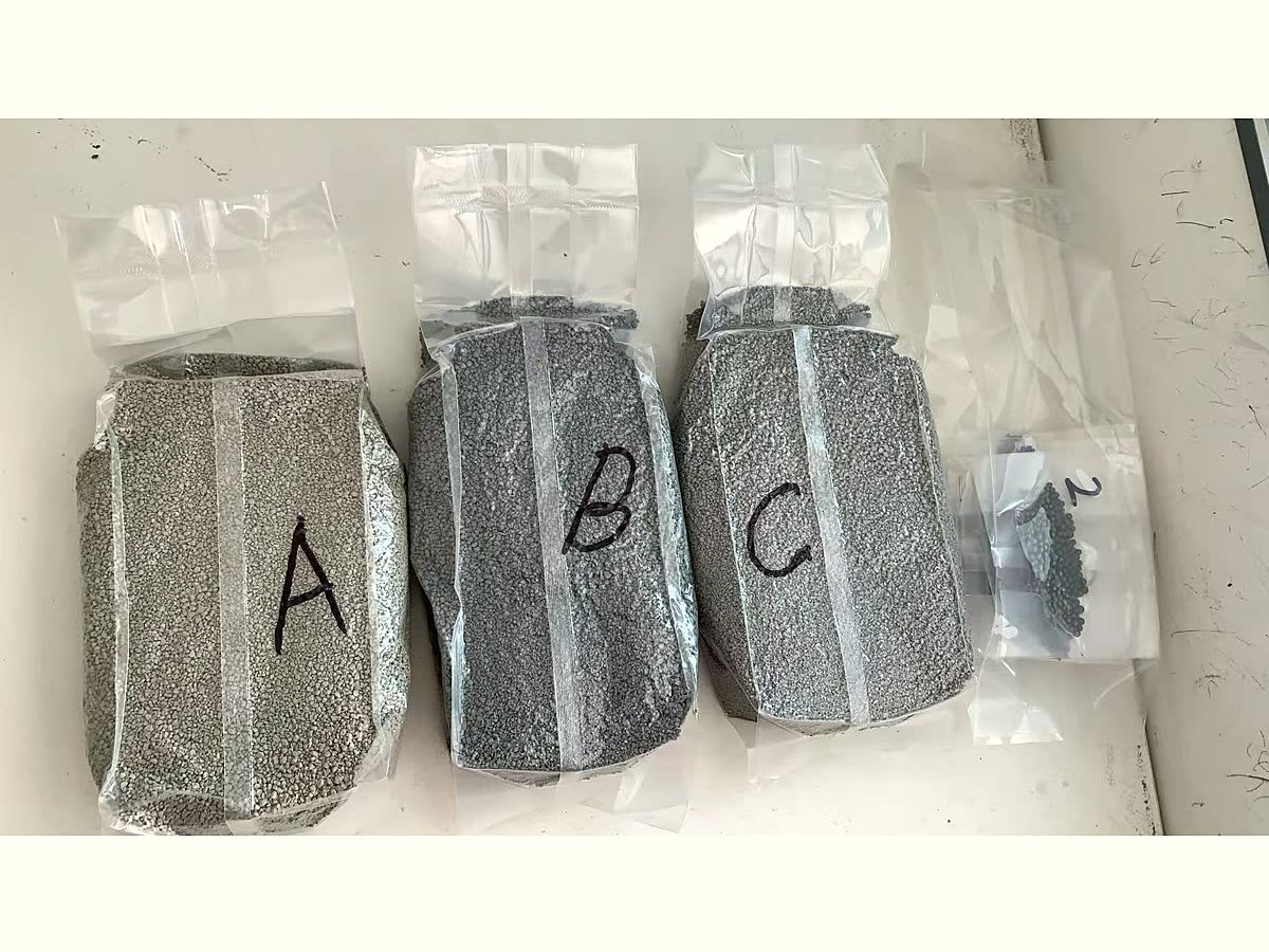 Mẫu hạt bentonite